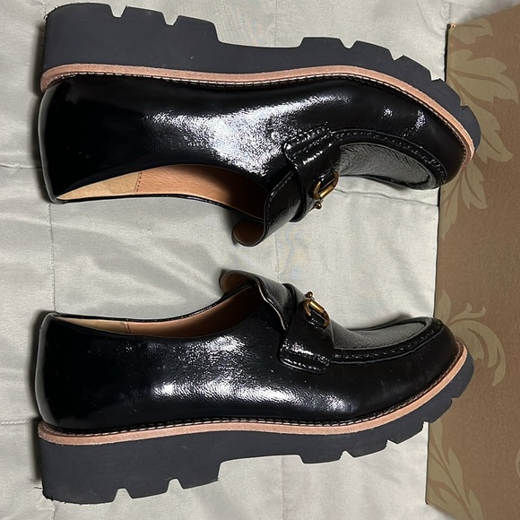 Sofft Prewitt Black Patent Leather Loafers. Like new, in box. - Picture 11 of 12